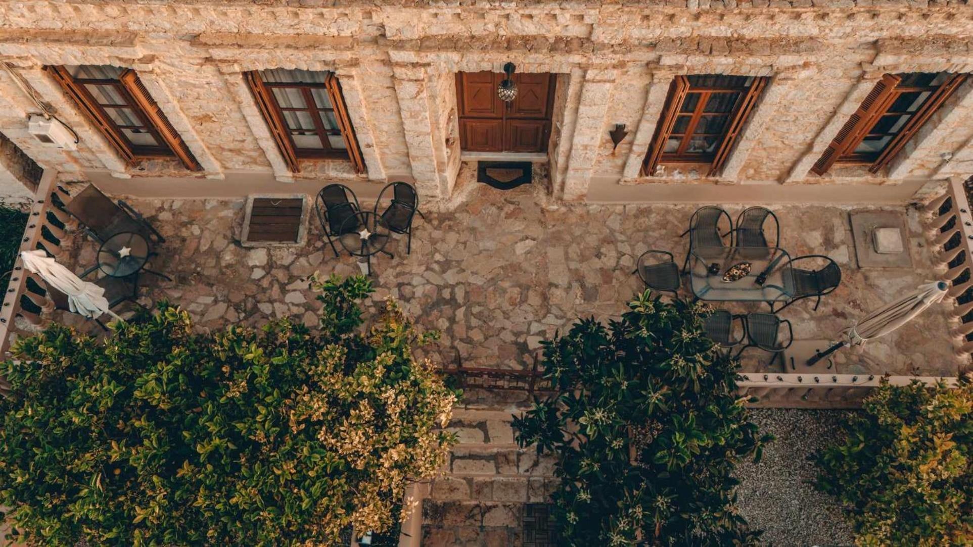 Kleanthe Hotel Chalki Town Exterior photo